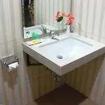 Hotel Kesambi Hijau